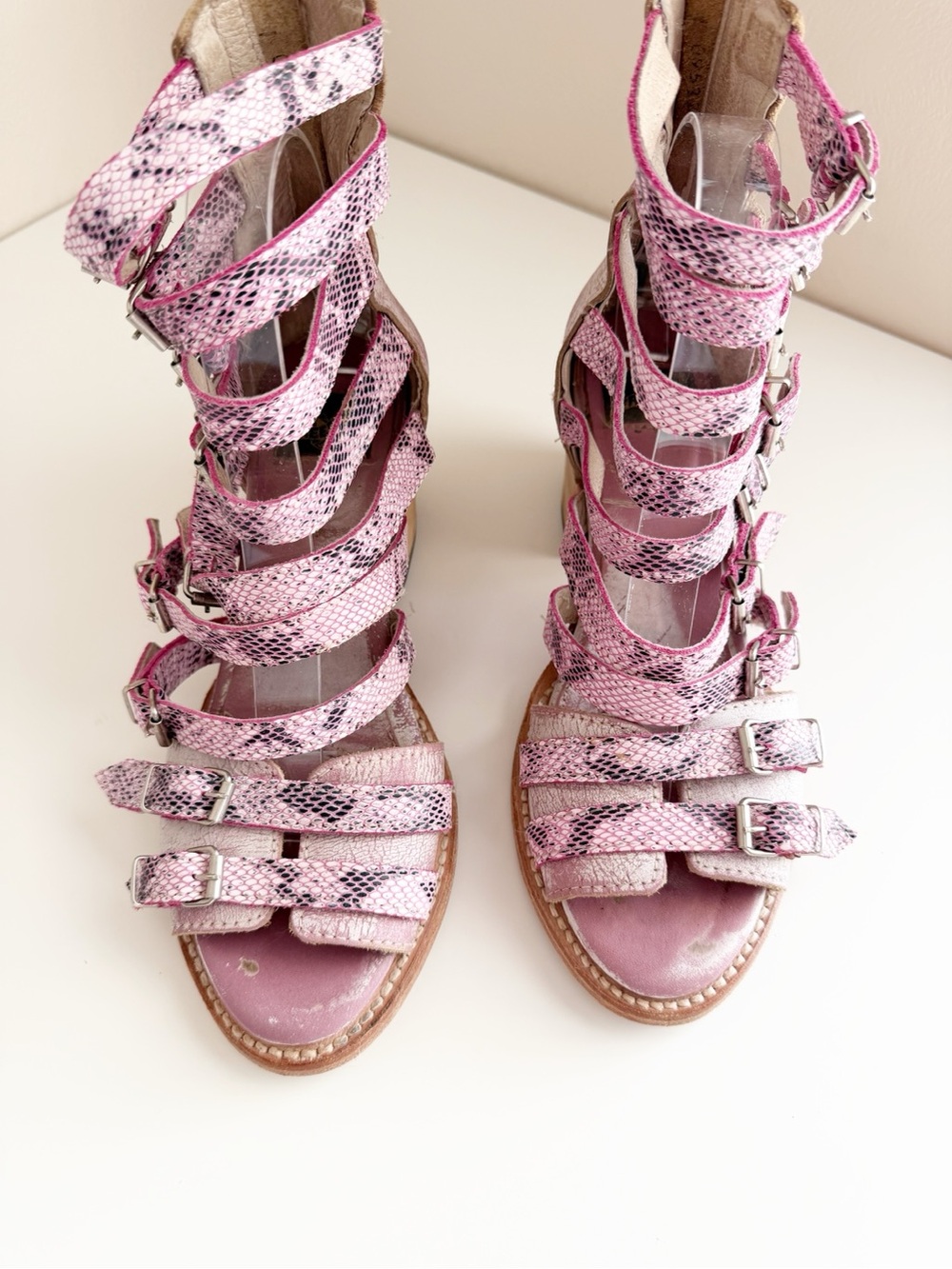 Freebird by Steven Casandra Pink Snakeskin Leather Gladiator Block Heel Sandal 8 - Picture 3 of 10